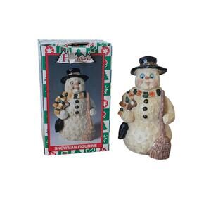 Vintage Holiday Collection Snowman Resin Figurine W Broom & Shovel 5 1/2"
